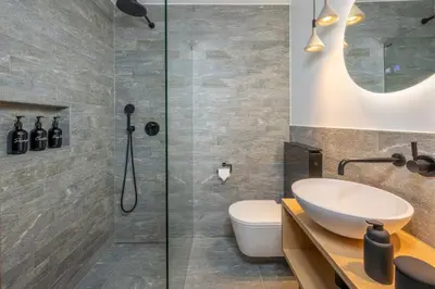 Ein Badezimmer in der Unterkunft Seventh Sky - the luxury one by Inspring Places Zermatt