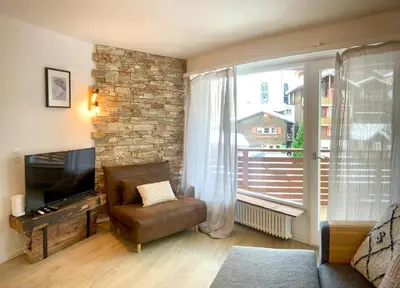 Ein Sitzbereich in der Unterkunft Best views and location in Leukerbad!