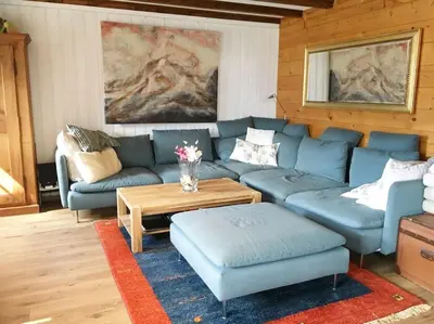 Ein Sitzbereich in der Unterkunft Chalet an sonniger aussichtsreicher Lage