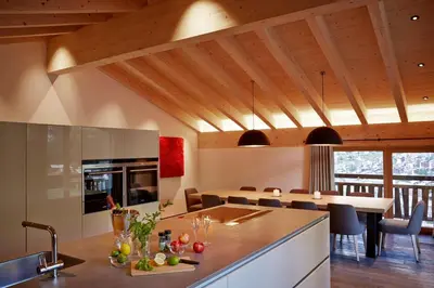 Küche/Küchenzeile in der Unterkunft La Vue Luxury Living Apartments