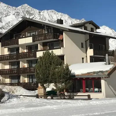 Apartment Haus Azur by Interhome