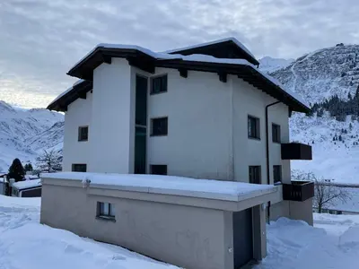 DG Russi Bella Vista im Winter