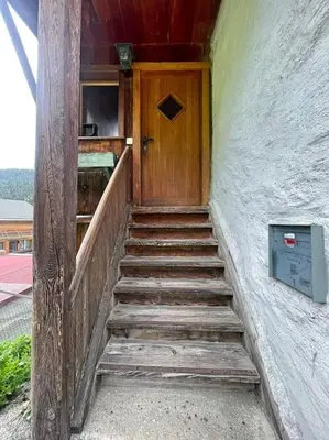 Grundriss der Unterkunft Cosy mountain apartment 5min walk from Gondola