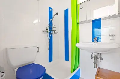 Ein Badezimmer in der Unterkunft Rosablanche B12-B13 - 4 pers - au pied des pistes
