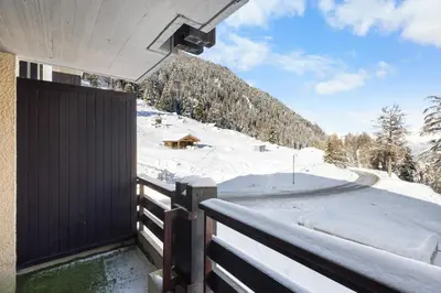 Ein allgemeiner Bergblick oder ein Berglick von der Ferienwohnung aus