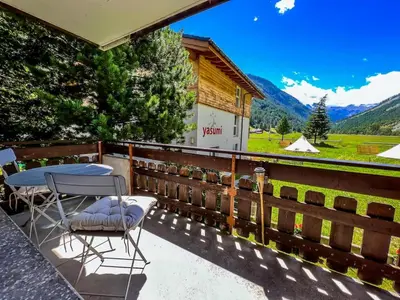 Ein allgemeiner Bergblick oder ein Berglick von der Ferienwohnung aus