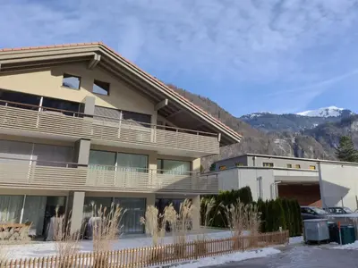 Ein allgemeiner Bergblick oder ein Berglick von der Ferienwohnung aus