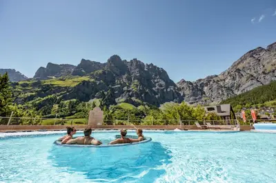 Ein allgemeiner Bergblick oder ein Berglick von der Ferienwohnung aus
