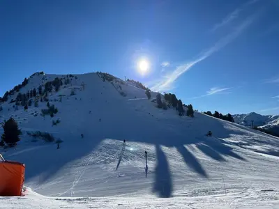 Cosy studio for 4 near ski lift, CRETES B24 im Winter