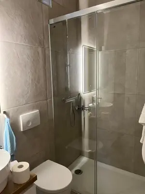 Ein Badezimmer in der Unterkunft Studio in Chalet Kuckuk
