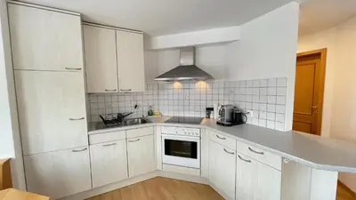 Küche/Küchenzeile in der Unterkunft 250m zur Hannigalp und Bergpanorama