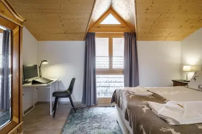 Ein Bett oder Betten in einem Zimmer der Unterkunft Kinohaus 7