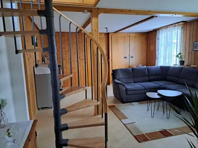 Ein Sitzbereich in der Unterkunft Family-friendly apartment with Alpine view