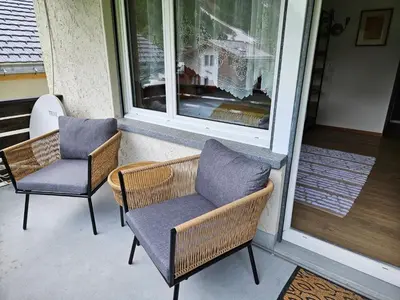 Ein Sitzbereich in der Unterkunft Apartment Klein Matterhorn - Haus Miranda