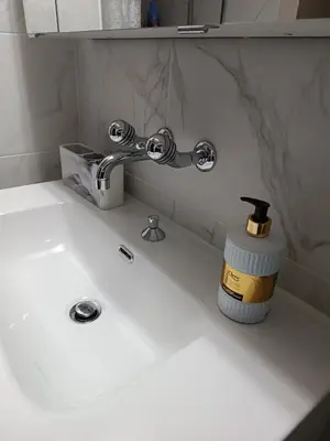 Ein Badezimmer in der Unterkunft Apartment Jolie