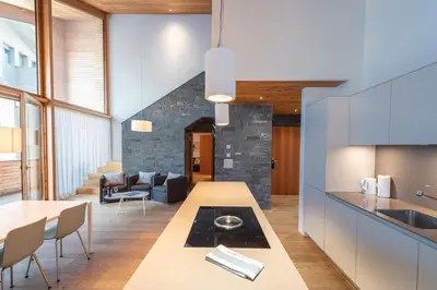 Küche/Küchenzeile in der Unterkunft Andermatt Alpine Apartments
