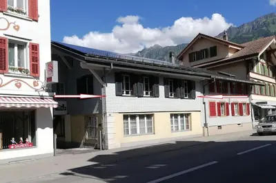 Ein allgemeiner Bergblick oder ein Berglick von der Ferienwohnung aus