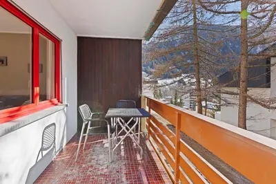 Ein allgemeiner Bergblick oder ein Berglick von der Ferienwohnung aus