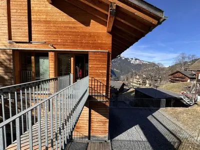 Ein allgemeiner Bergblick oder ein Berglick von der Ferienwohnung aus