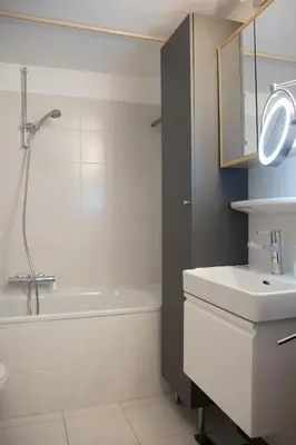 Ein Badezimmer in der Unterkunft Croisée A