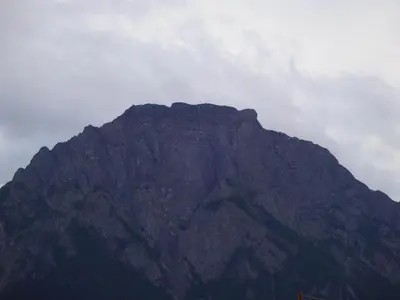 Ein allgemeiner Bergblick oder ein Berglick von der Ferienwohnung aus