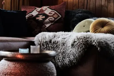 Ein Sitzbereich in der Unterkunft Drop In mountain chalet