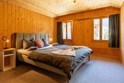 Ein Bett oder Betten in einem Zimmer der Unterkunft Charming, well-equipped Alpine apartment
