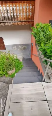Ein Garten an der Unterkunft Logement Premium à Salins