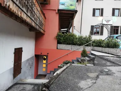 Das Gebäude in dem sich die Ferienwohnung befindet
