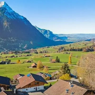 Alpine View Chalet Private Garden & Lake Views