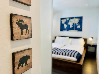 Ein Bett oder Betten in einem Zimmer der Unterkunft Cosy Modern Apartment with balcony and Matterhorn View