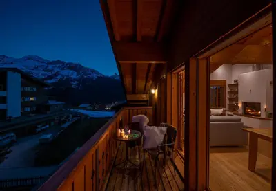 Ein allgemeiner Bergblick oder ein Berglick von der Ferienwohnung aus