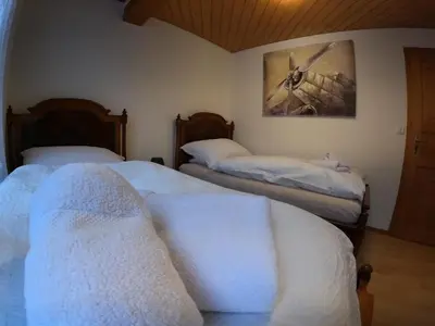 Ein Bett oder Betten in einem Zimmer der Unterkunft Fine&Pine Center Apartment