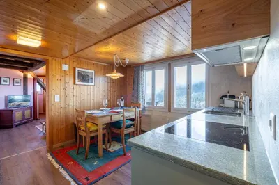 Küche/Küchenzeile in der Unterkunft Chalet Schweizerhof Attic