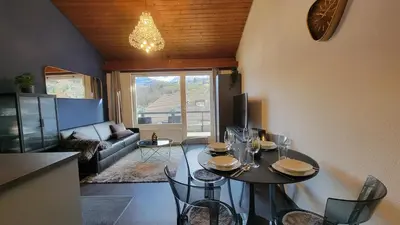 Ein Sitzbereich in der Unterkunft Lakeview Loft*Lake/Ferry access* Central