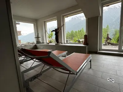 Ein allgemeiner Bergblick oder ein Berglick von der Ferienwohnung aus