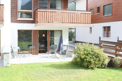 Das Gebäude in dem sich die Ferienwohnung befindet