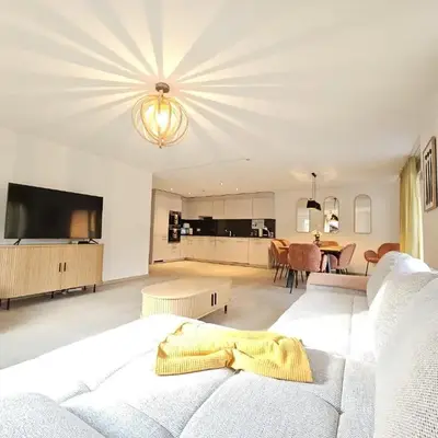 Habibi Apartment - Aare Jungfrau AG