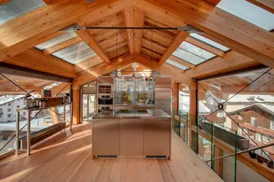 Küche/Küchenzeile in der Unterkunft Luxury Chalet by Heinz Julen