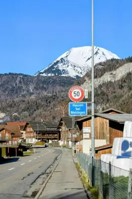 Ein allgemeiner Bergblick oder ein Berglick von der Ferienwohnung aus