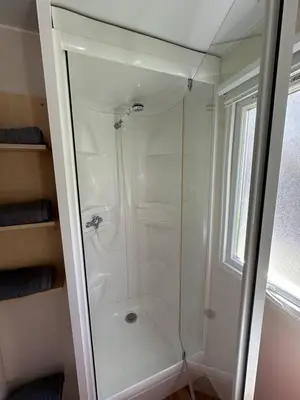 Ein Badezimmer in der Unterkunft Cottage 4