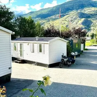 Cottage 2