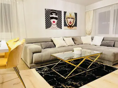 Ein Sitzbereich in der Unterkunft Valère II - appartement de 3,5 pièces de standing