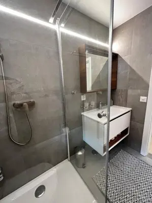 Ein Badezimmer in der Unterkunft Valère II - appartement de 3,5 pièces de standing
