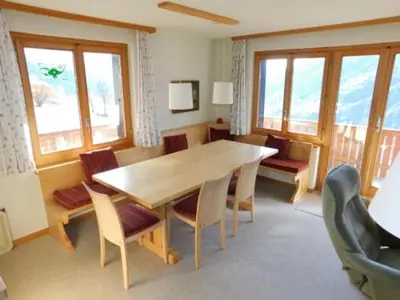 Ein Sitzbereich in der Unterkunft Ferienwohnung Fernblick