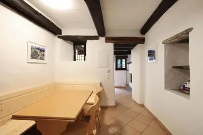 Grundriss der Unterkunft Charming Retreat- 100-Year-Old Stone Rustico