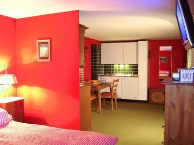 Ein Bett oder Betten in einem Zimmer der Unterkunft Apartment Pony 2-Bettwohnung by Interhome