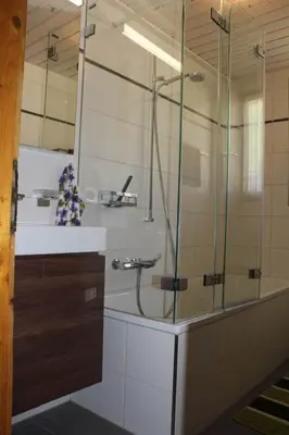 Ein Badezimmer in der Unterkunft Apartment Weideli by Interhome