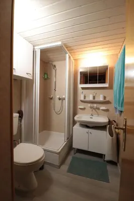Ein Badezimmer in der Unterkunft Studio Luizet Nr 28