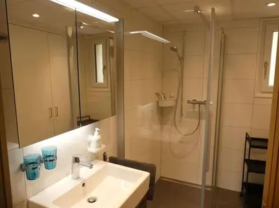 Ein Badezimmer in der Unterkunft Zentral, parking und WIFI, nahe zu den Skipisten